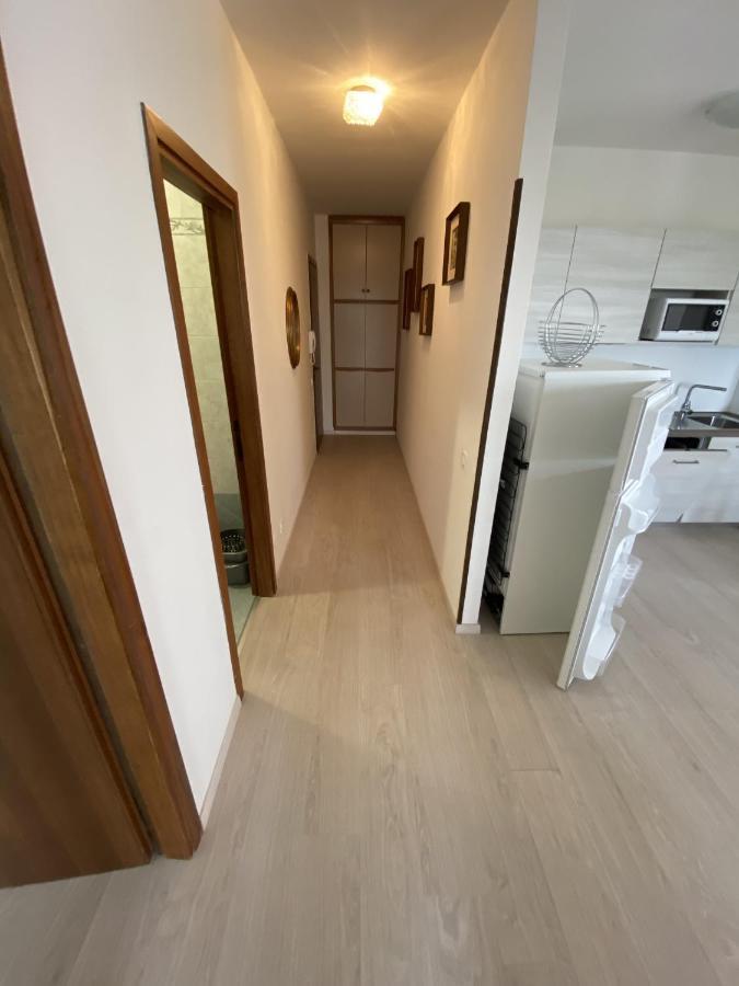 Condominio Aquilone لينانو سابيادورو المظهر الخارجي الصورة